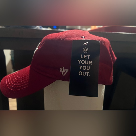 LA hat - Picture 2 of 4